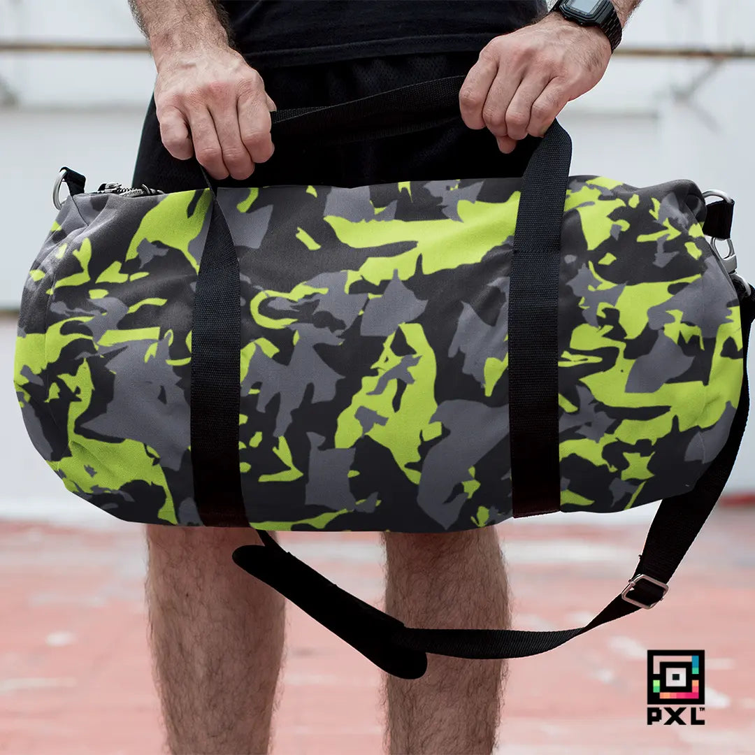 CAMO: DUFFLE BAG