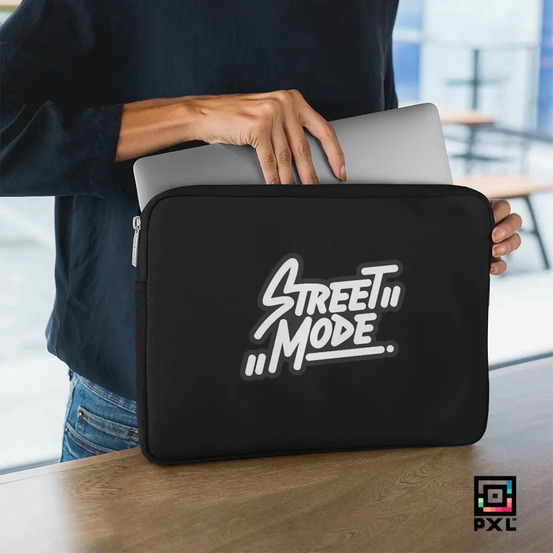 STREET-MODE: LAPTOP SLEEVE